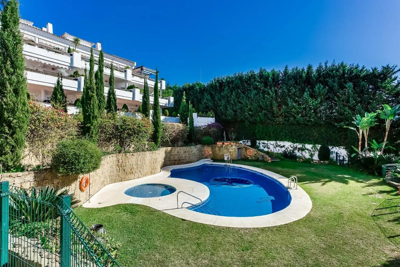 Kennedy Towers - Aloha Mirasierra Hotel Marbella